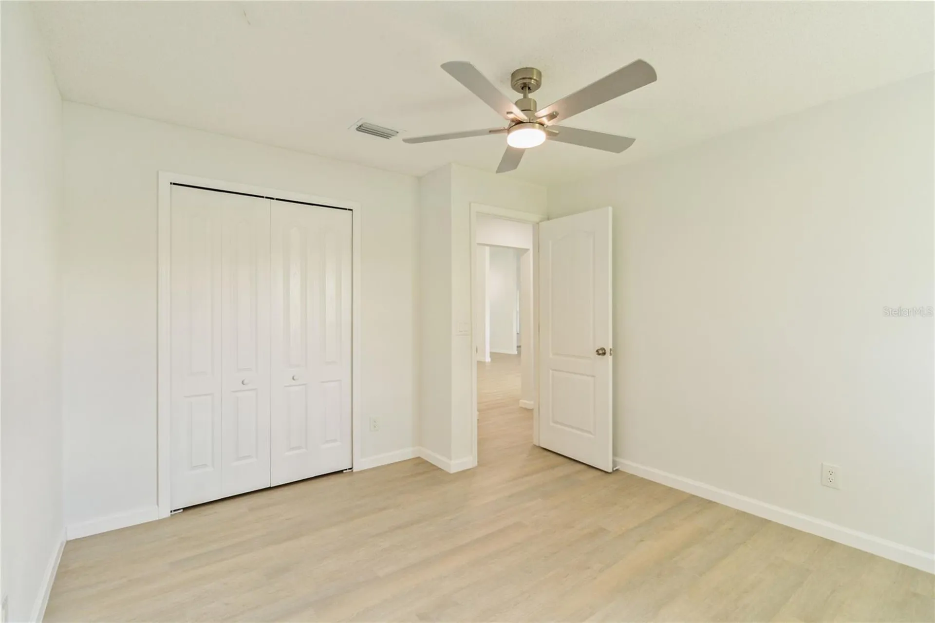371 Buttonwood Drive Kissimmee FL 34743