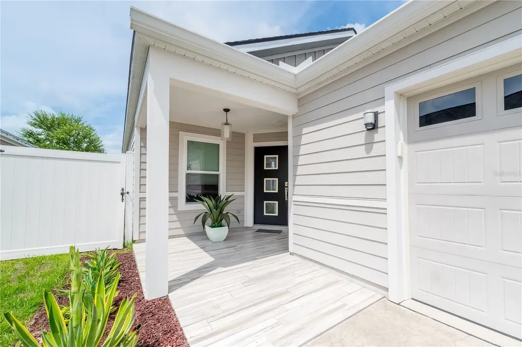 1790 SW 247th Street Newberry FL 32669