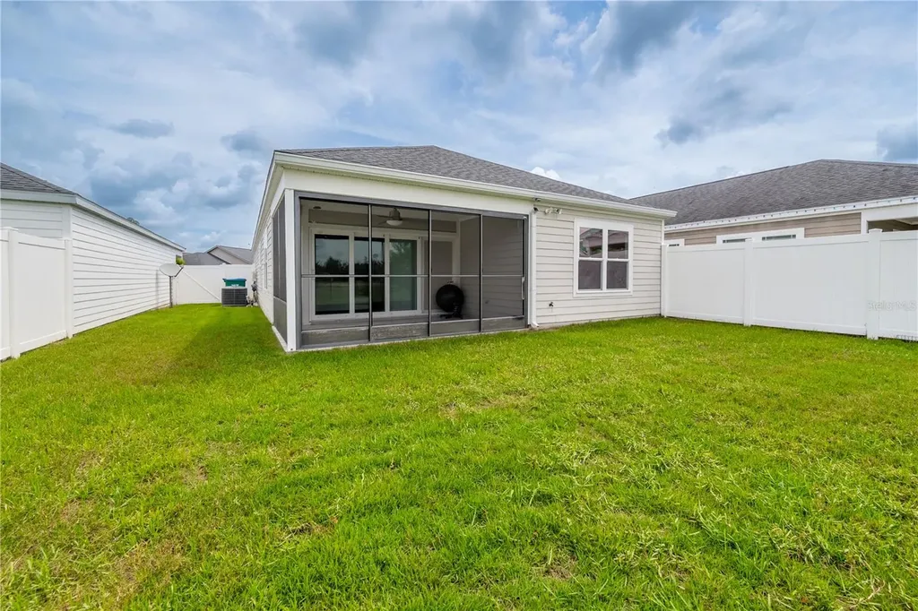 1790 SW 247th Street Newberry FL 32669