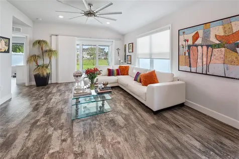 1790 SW 247th Street Newberry FL 32669