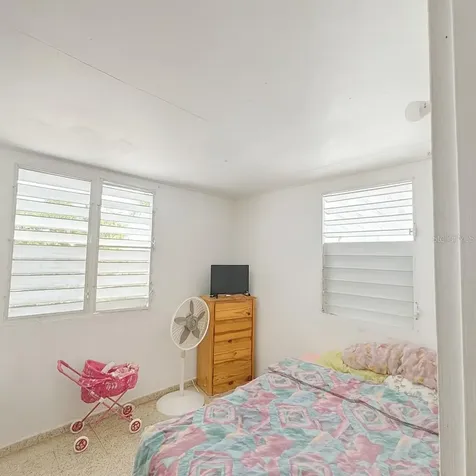 G4 7th St., Castellana Gardens Dev. Carolina PR 00983