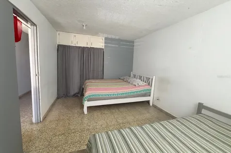 G4 7th St., Castellana Gardens Dev. Carolina PR 00983
