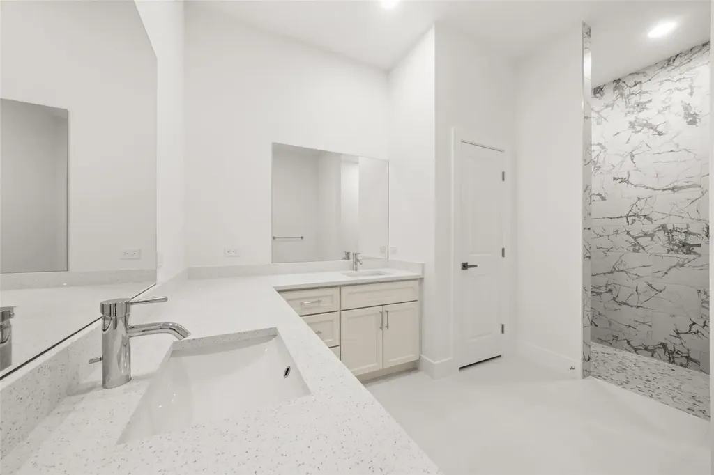 2800 Monza Drive Sebring FL 33872