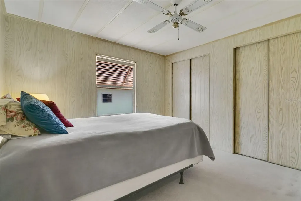 1207 Apache Circle Tavares FL 32778