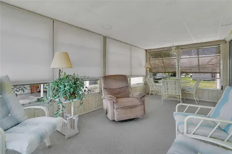 1207 Apache Circle Tavares FL 32778