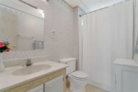 1207 Apache Circle Tavares FL 32778