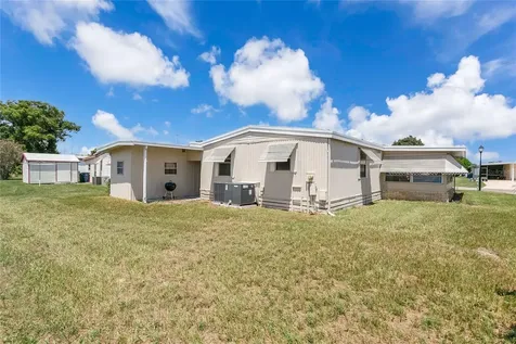 1207 Apache Circle Tavares FL 32778
