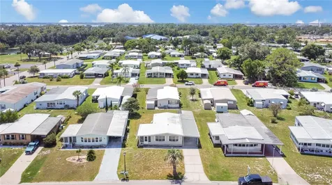 1207 Apache Circle Tavares FL 32778