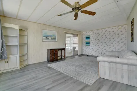 1207 Apache Circle Tavares FL 32778