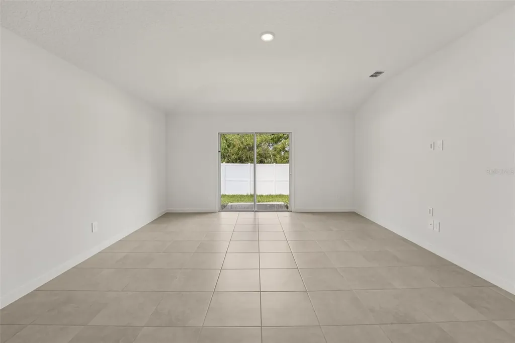 13 Dilly Court Palm Coast FL 32164