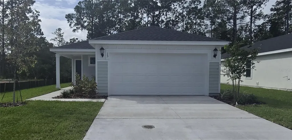 13 Dilly Court Palm Coast FL 32164