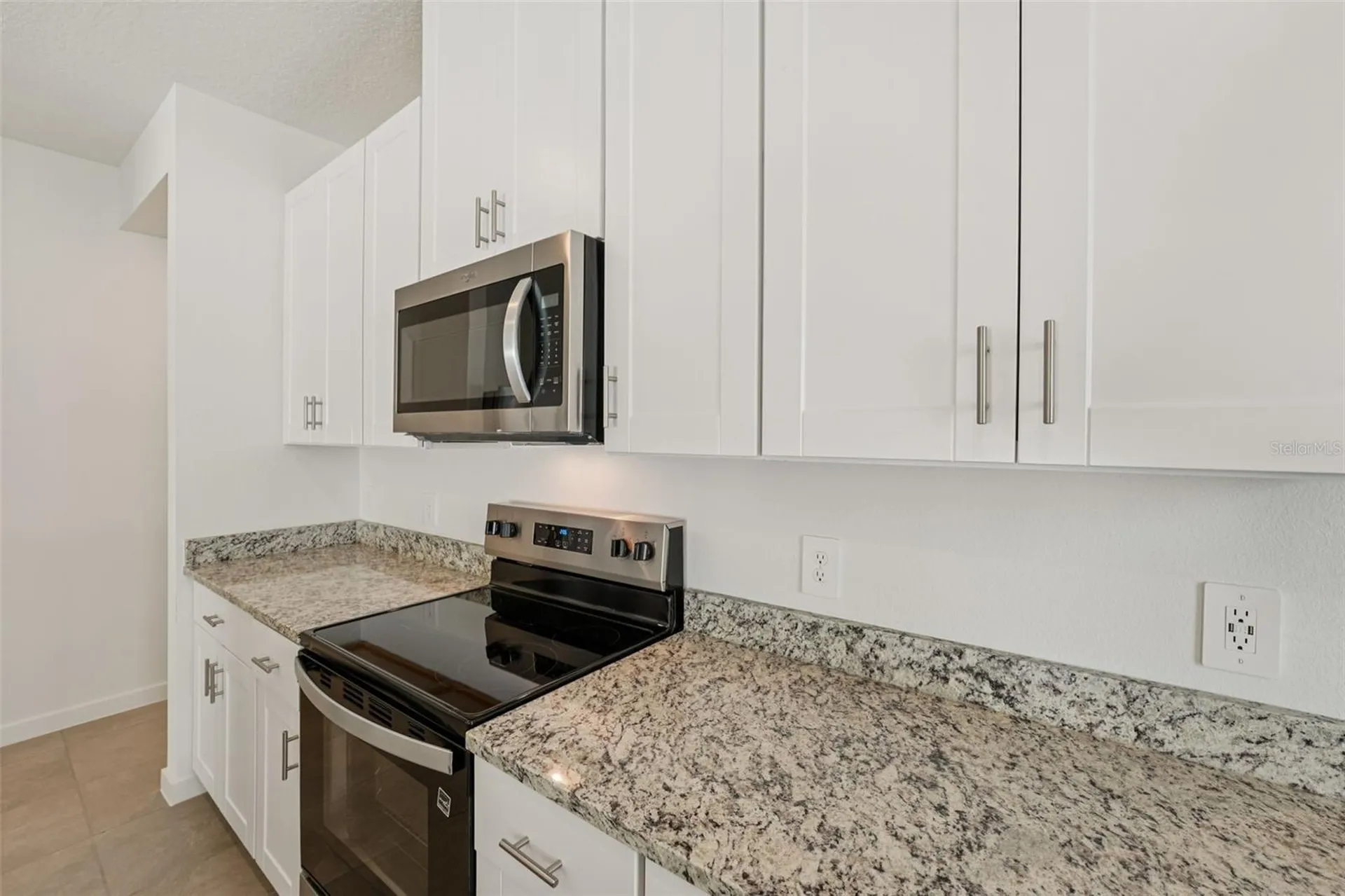 13 Dilly Court Palm Coast FL 32164