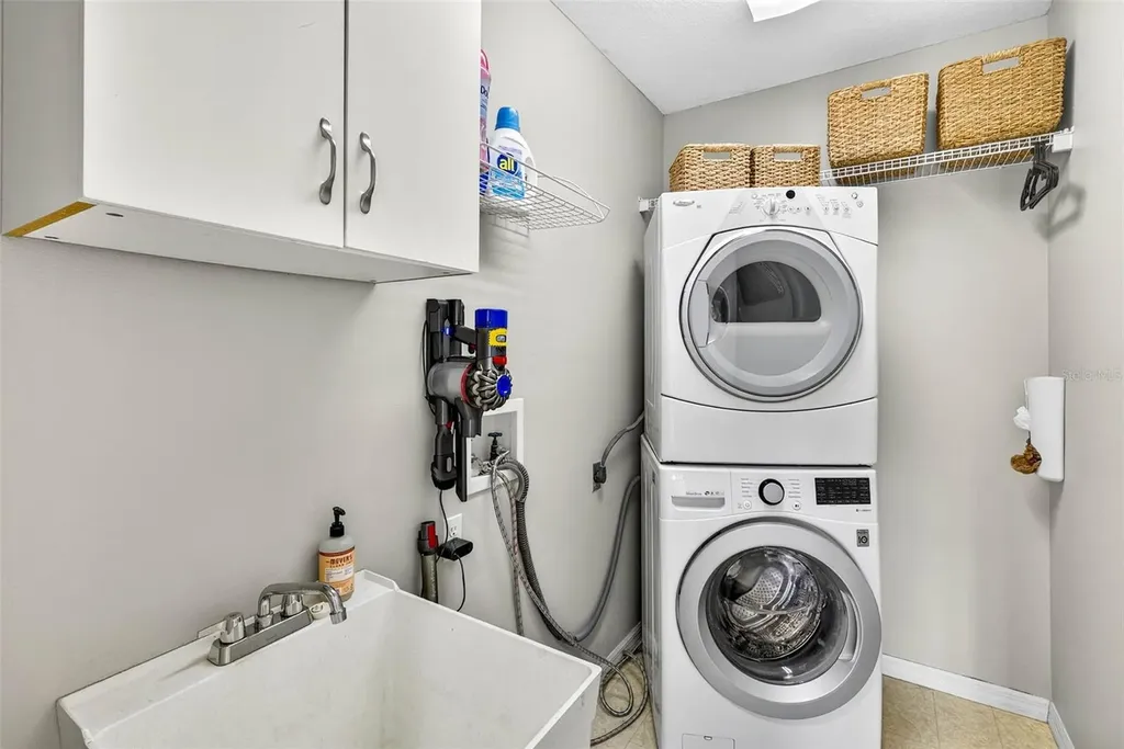 11240 Grandview Drive Dade City FL 33525
