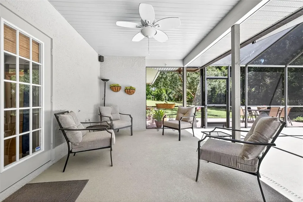 11240 Grandview Drive Dade City FL 33525