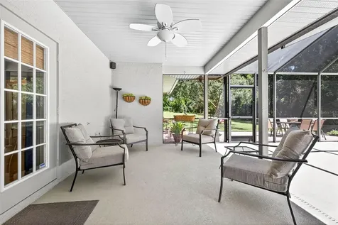 11240 Grandview Drive Dade City FL 33525