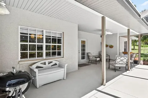 11240 Grandview Drive Dade City FL 33525