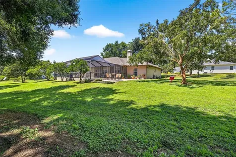 11240 Grandview Drive Dade City FL 33525