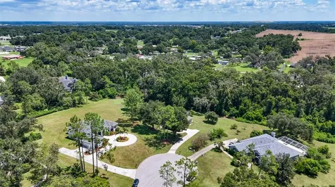 11240 Grandview Drive Dade City FL 33525