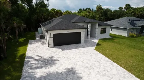 1493 Boswell Street North Port FL 34288