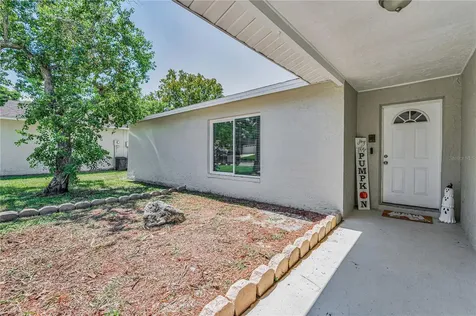 11121 Peppertree Lane Port Richey FL 34668