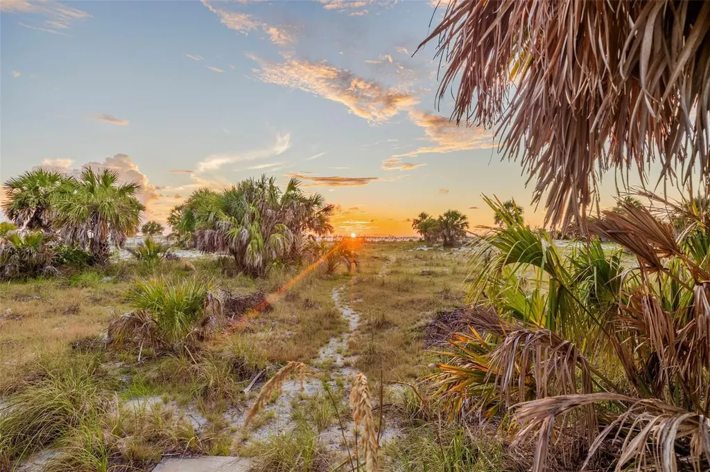 1024 Eldorado Avenue Clearwater Beach FL 33767