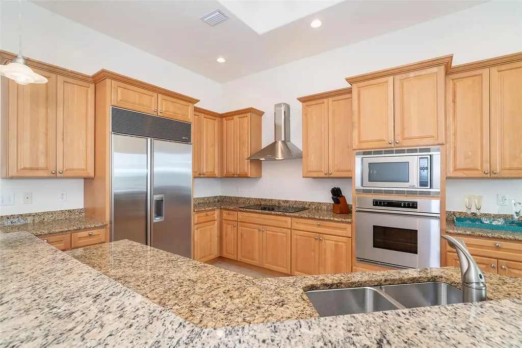 1375 Beach Road Englewood FL 34223