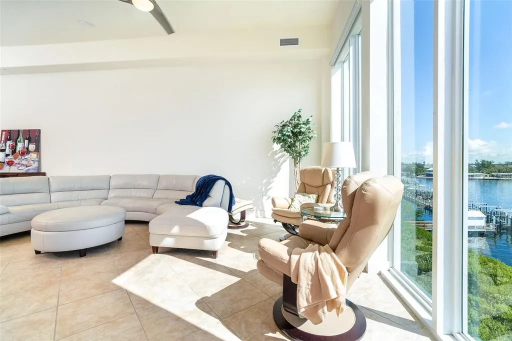 1375 Beach Road Englewood FL 34223