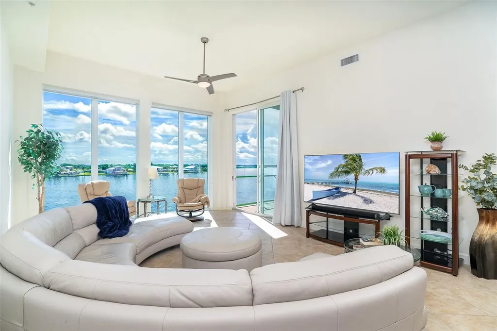 1375 Beach Road Englewood FL 34223