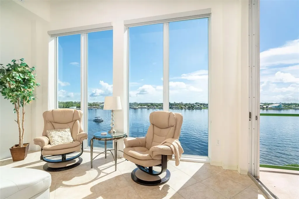 1375 Beach Road Englewood FL 34223