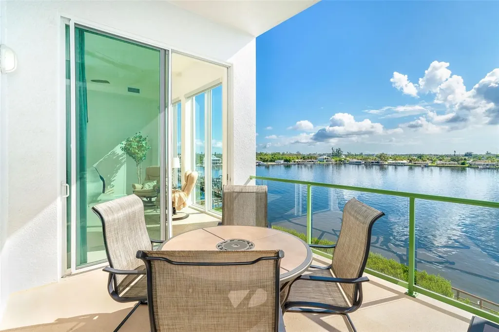 1375 Beach Road Englewood FL 34223