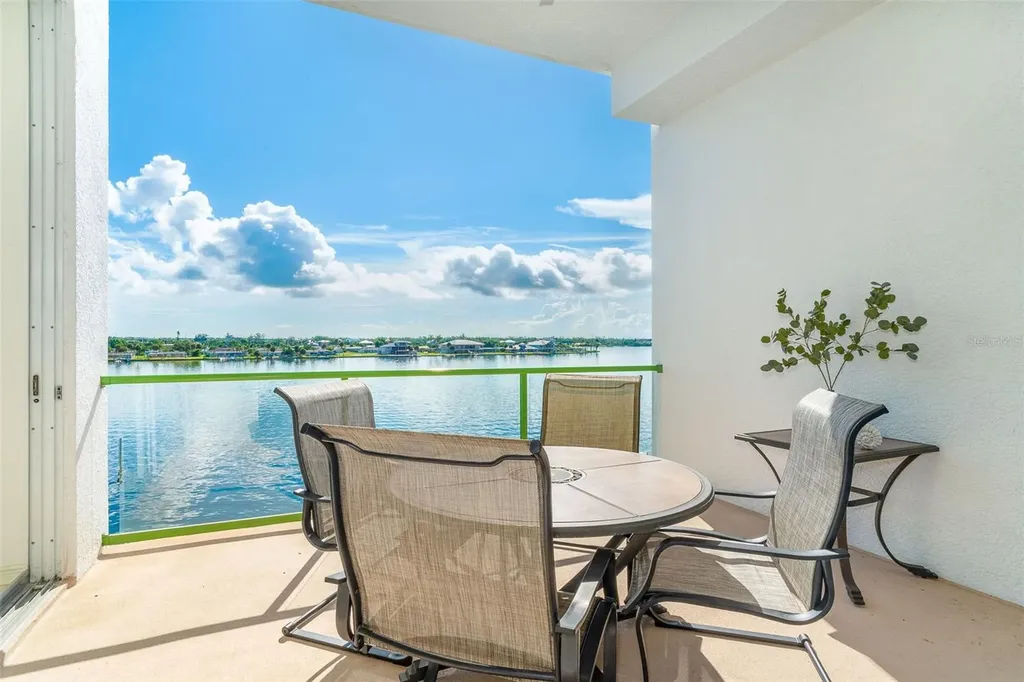 1375 Beach Road Englewood FL 34223