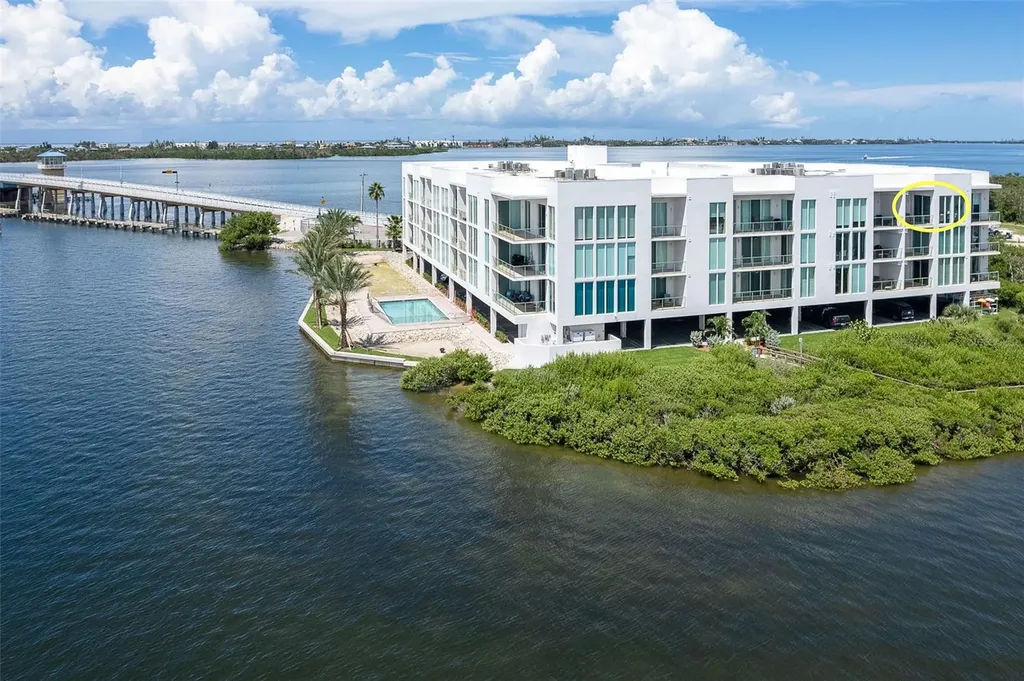 1375 Beach Road Englewood FL 34223