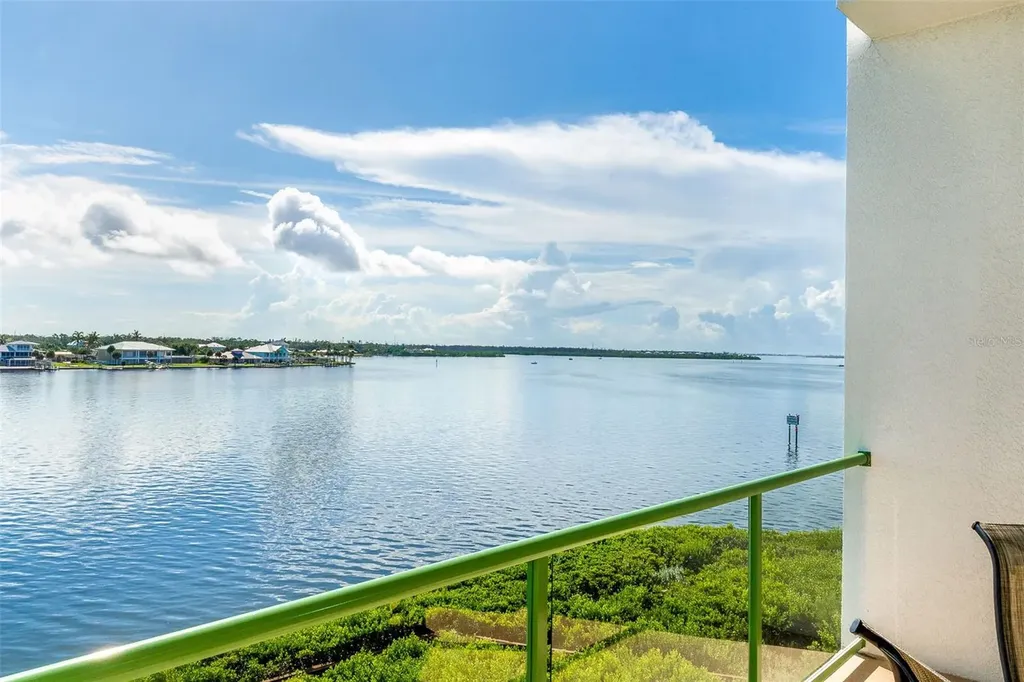 1375 Beach Road Englewood FL 34223