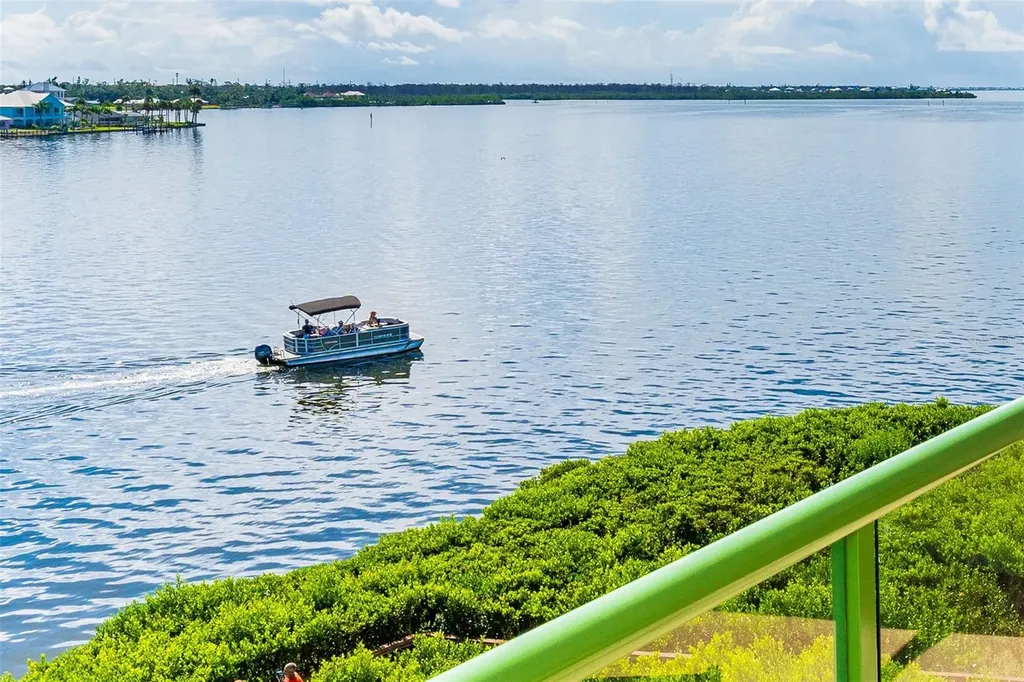 1375 Beach Road Englewood FL 34223