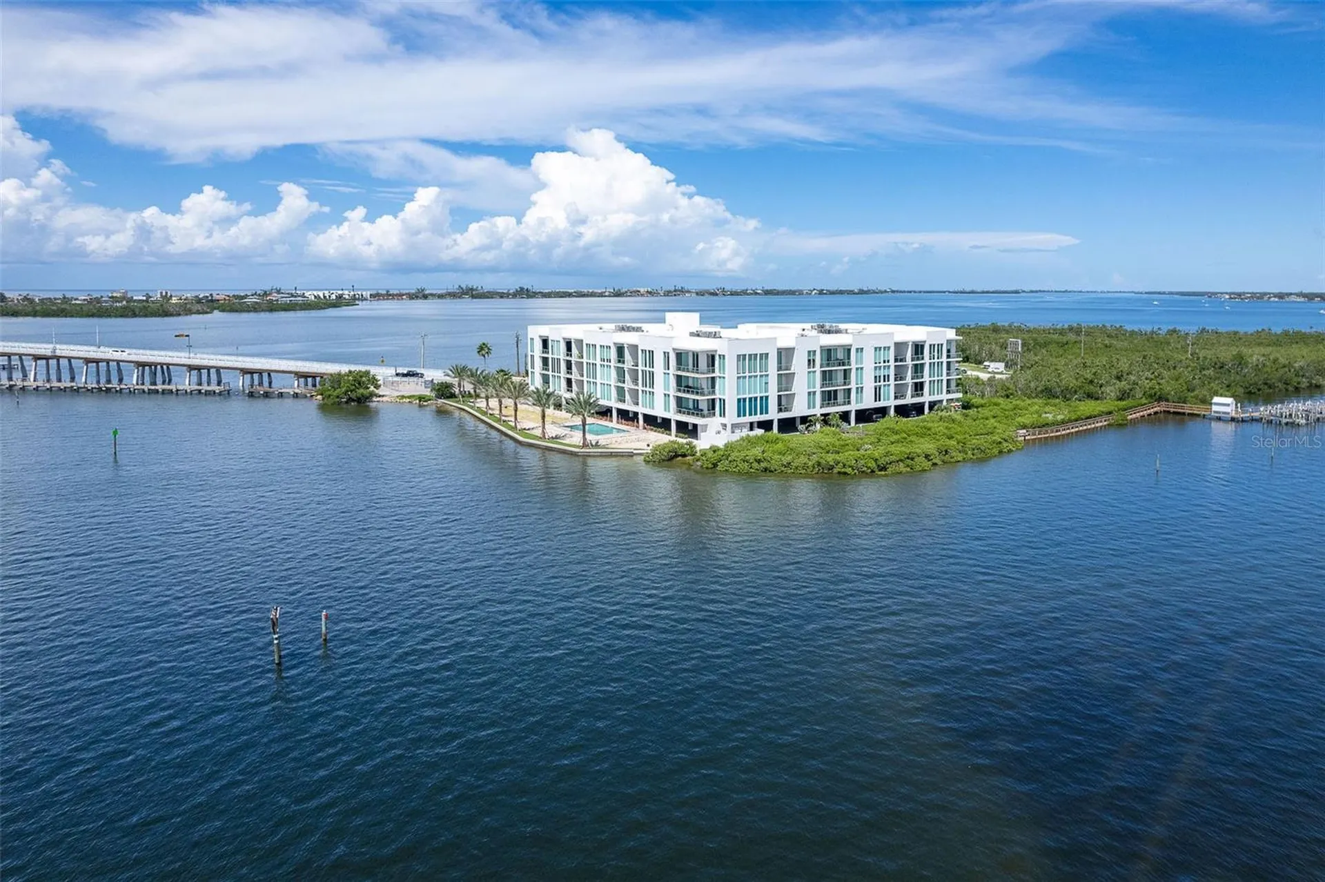 1375 Beach Road Englewood FL 34223