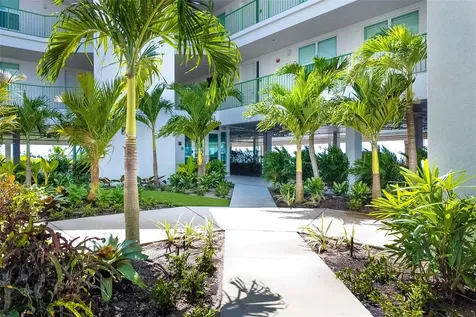 1375 Beach Road Englewood FL 34223