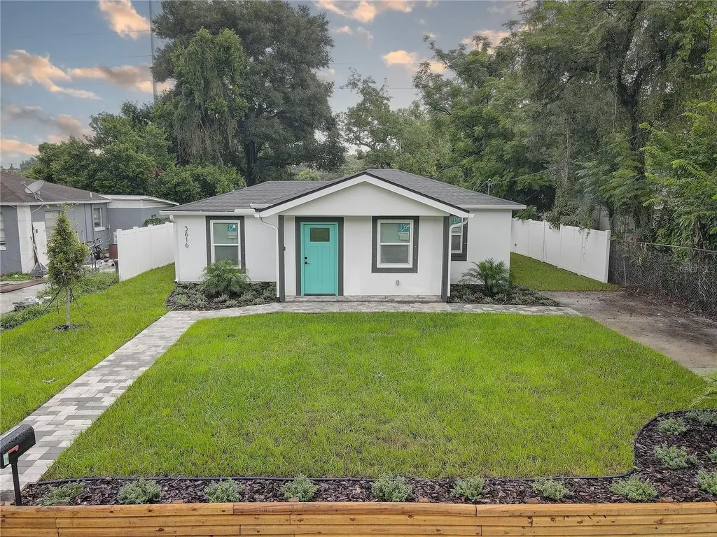 3616 Lindell Avenue Tampa FL 33610