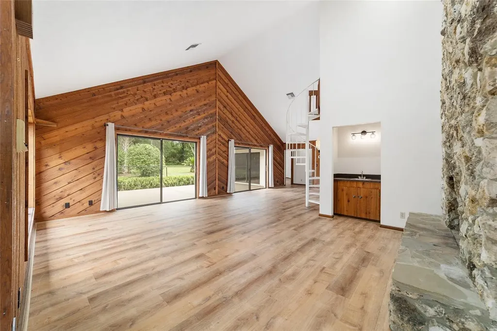 165 NE 55th Avenue Ocala FL 34470