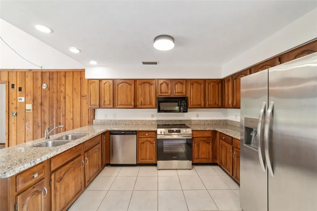 165 NE 55th Avenue Ocala FL 34470
