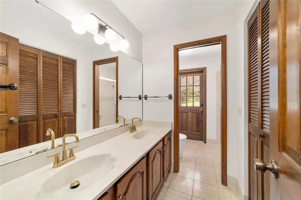 165 NE 55th Avenue Ocala FL 34470