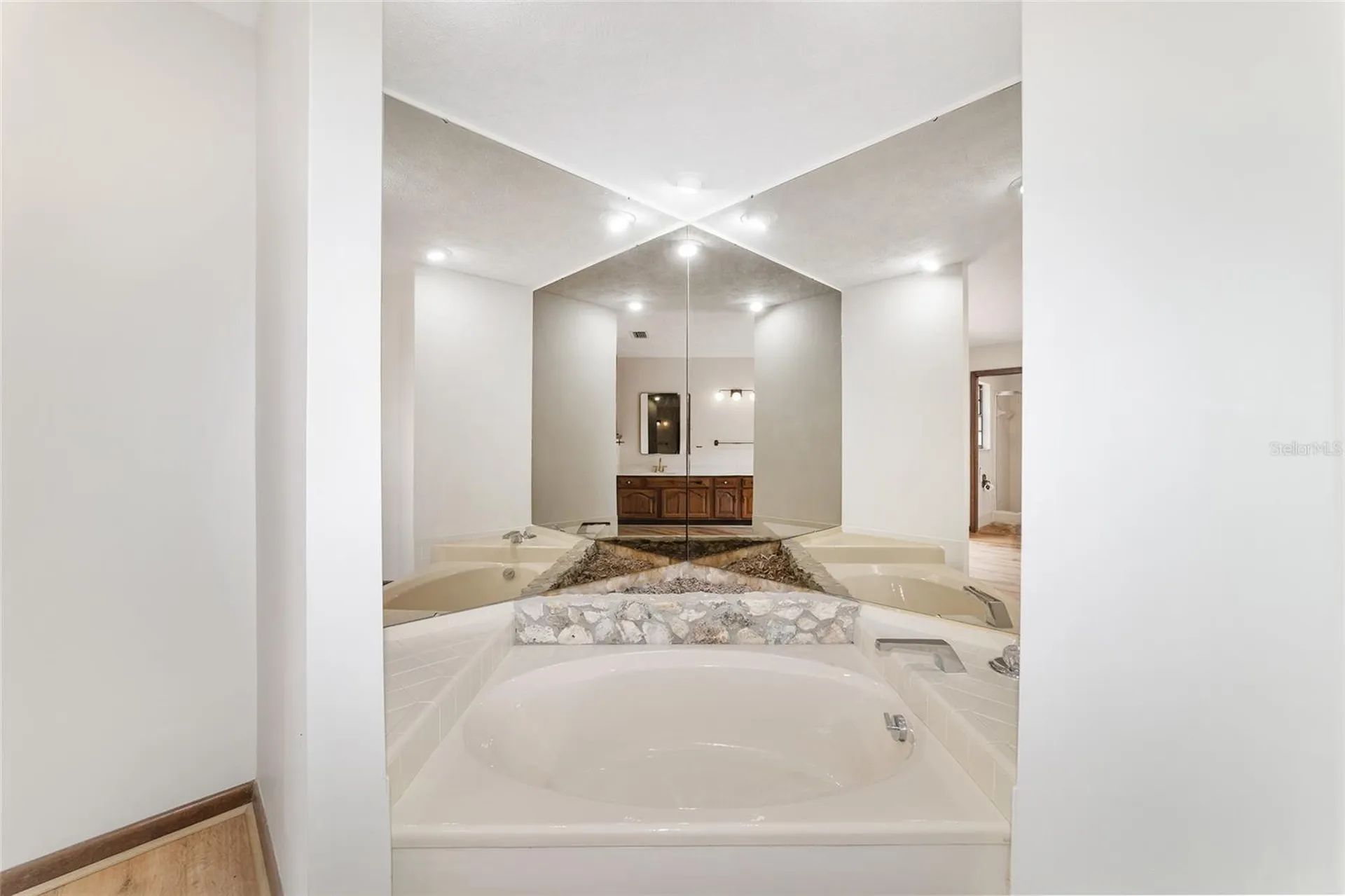 165 NE 55th Avenue Ocala FL 34470