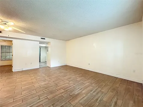6034 Village Circle Orlando FL 32822