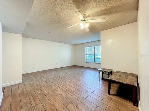 6034 Village Circle Orlando FL 32822
