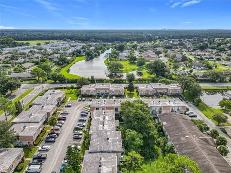 6034 Village Circle Orlando FL 32822