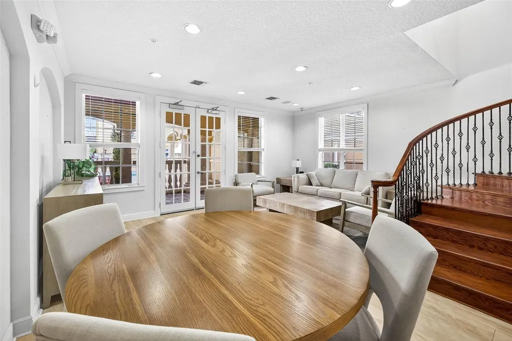 5214 Hampton Beach Place Tampa FL 33609