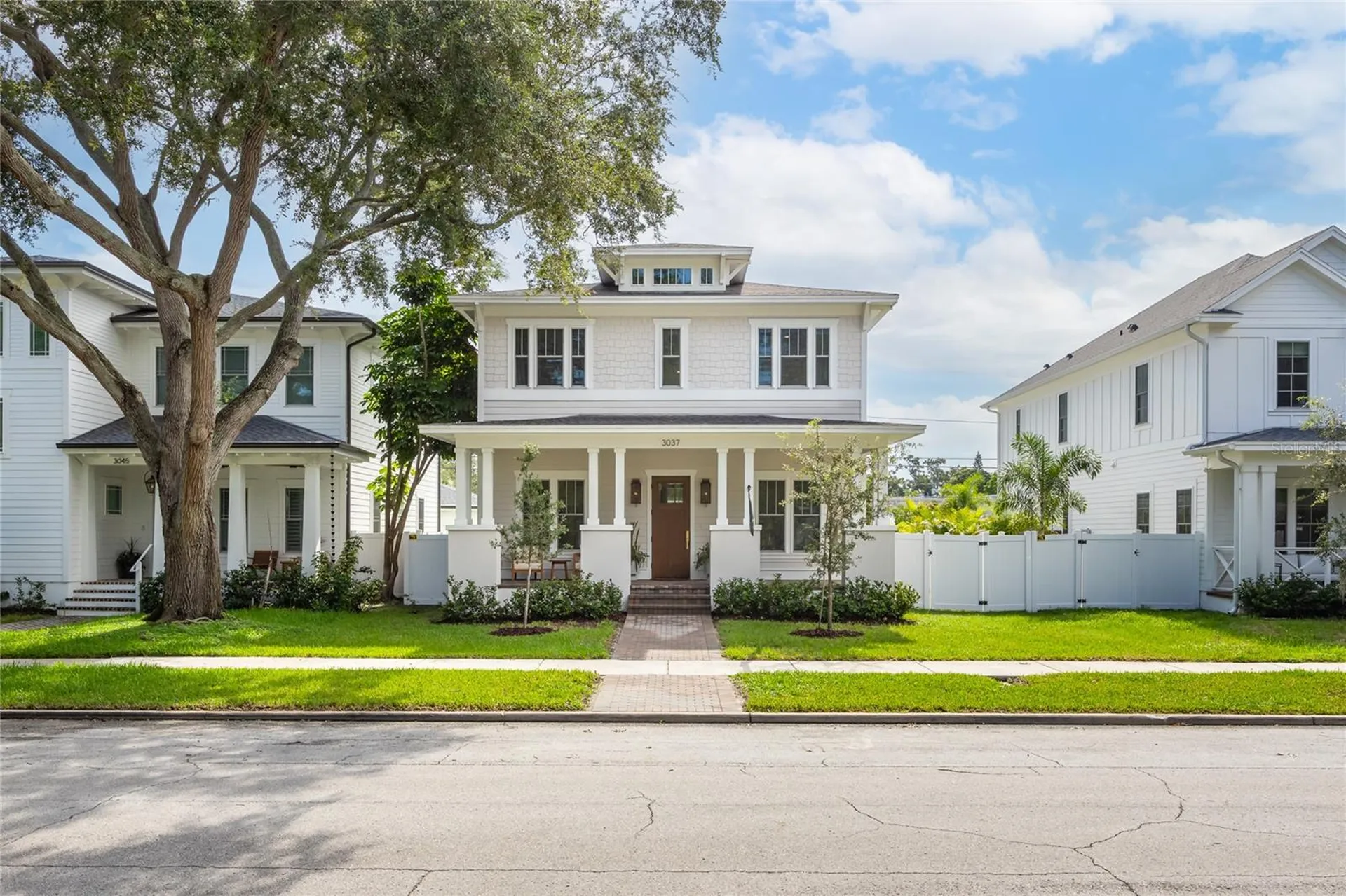 3037 10th Street N St Petersburg FL 33704