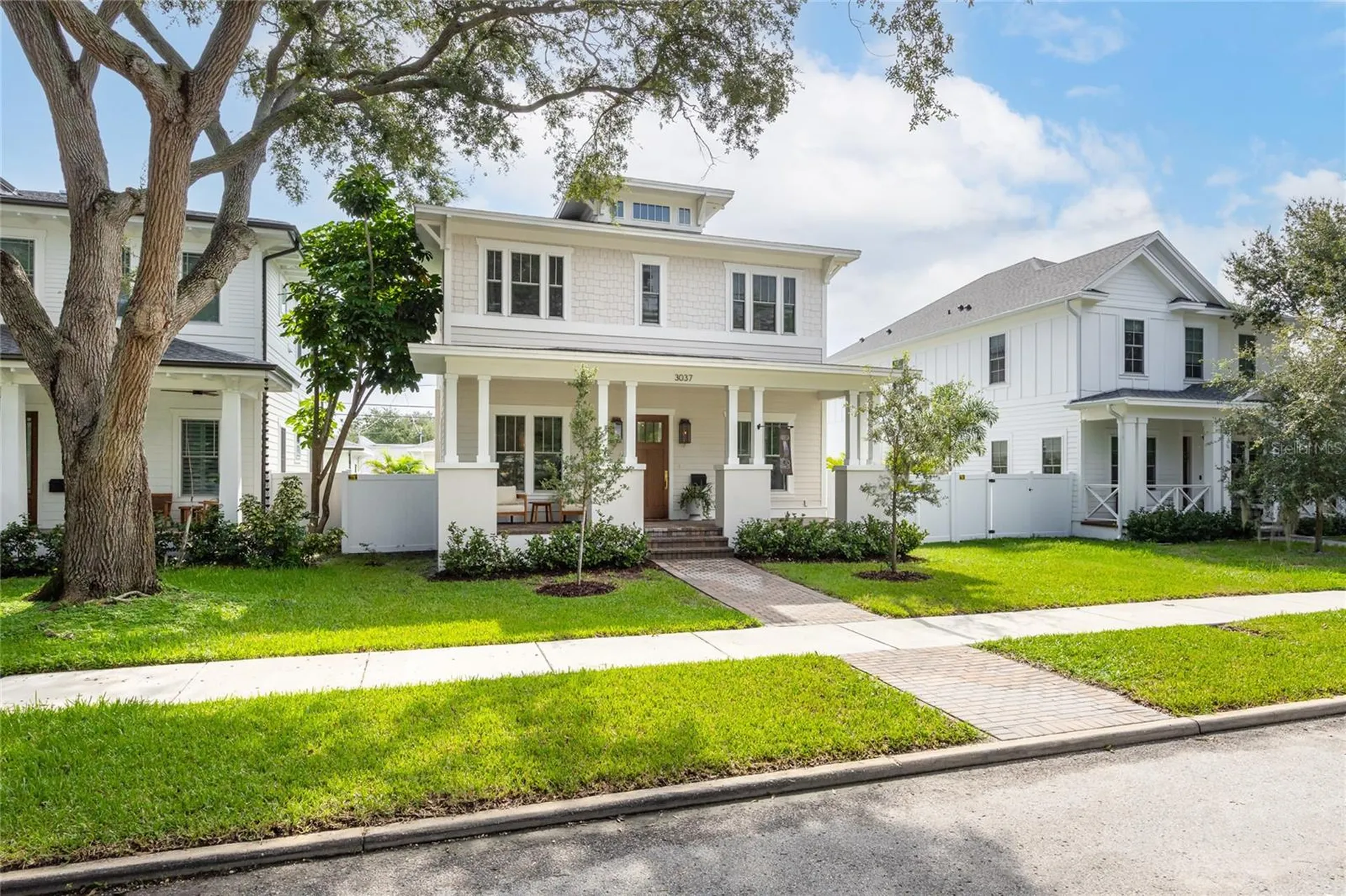 3037 10th Street N St Petersburg FL 33704