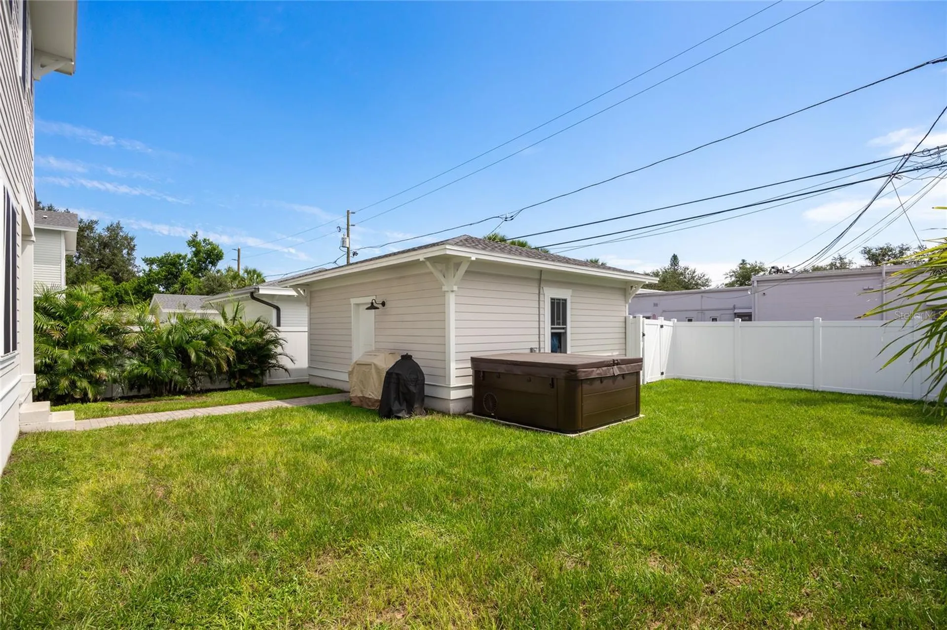 3037 10th Street N St Petersburg FL 33704