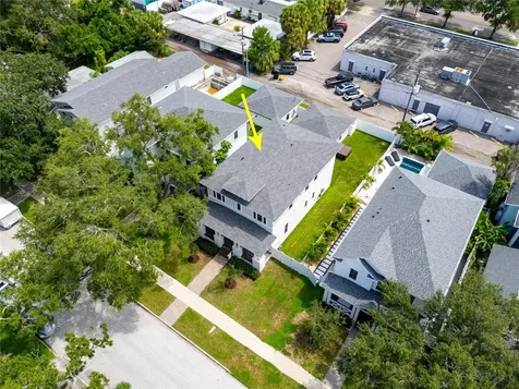 3037 10th Street N St Petersburg FL 33704