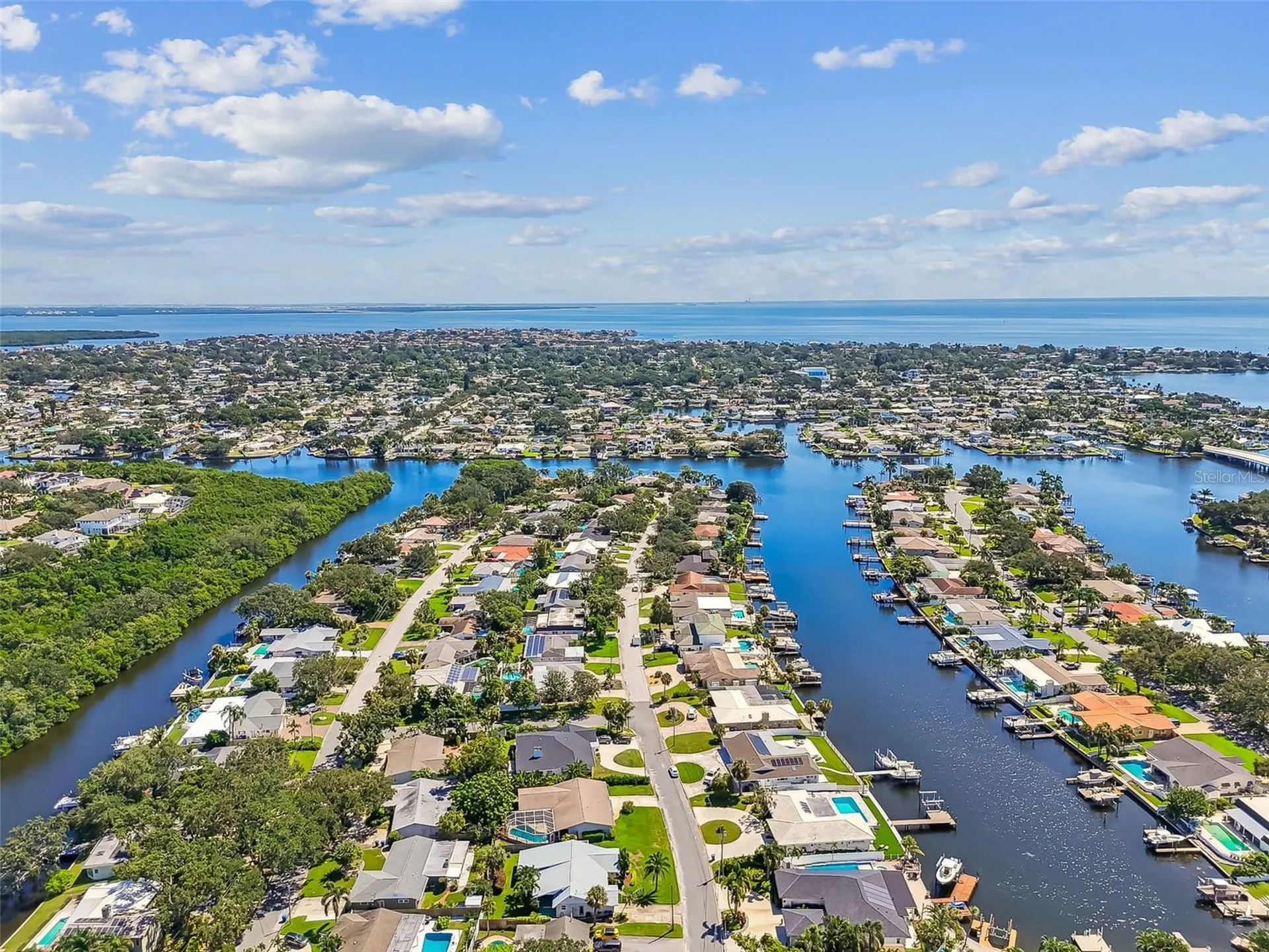 1045 44th Avenue NE St Petersburg FL 33703